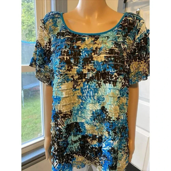 Kim Rogers Womens Top Blouse 3X Short Sleeve Ruffle Tiered Blue Tie Dye Stretch - Picture 8 of 8